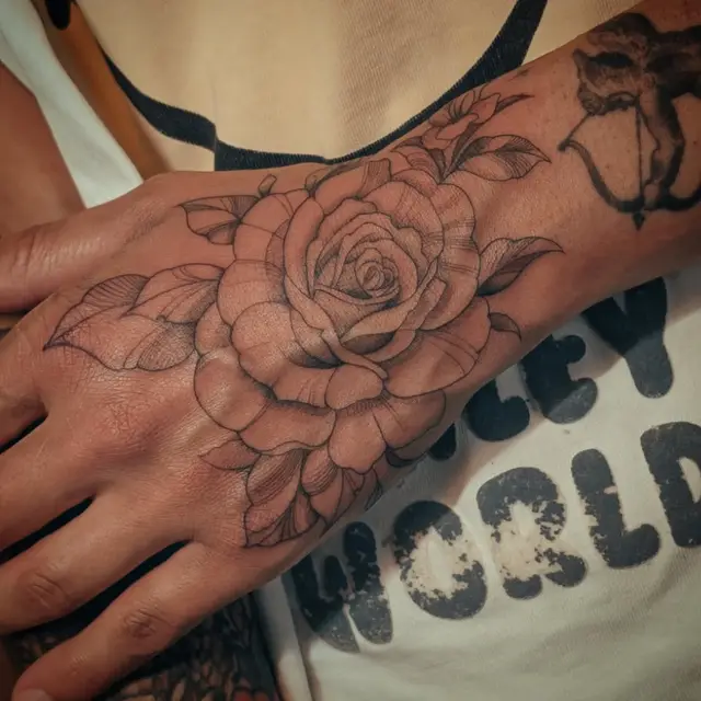 Recent tattoowerk van Tattoo Bast-et